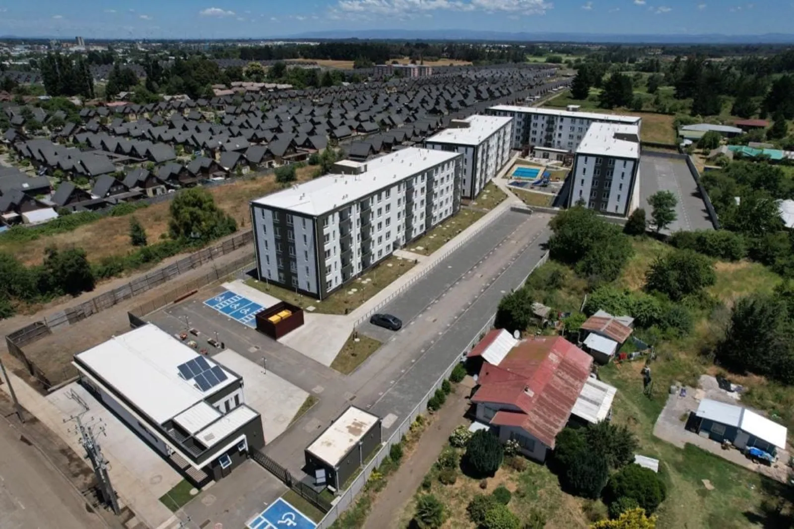 Condominio Jardines de la Avellaneda 1, imagen 2 de 6